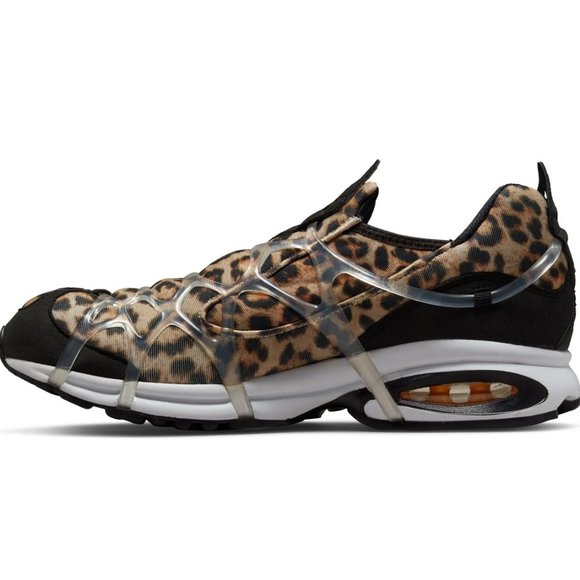 NIKE AIR KUKINI SE Men Kumquat Sneakers - Picture 10 of 13